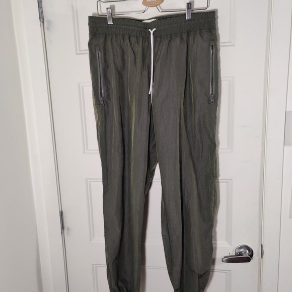 Reigning Champ Nylon Baggy Pants Large - Picture 2 of 5